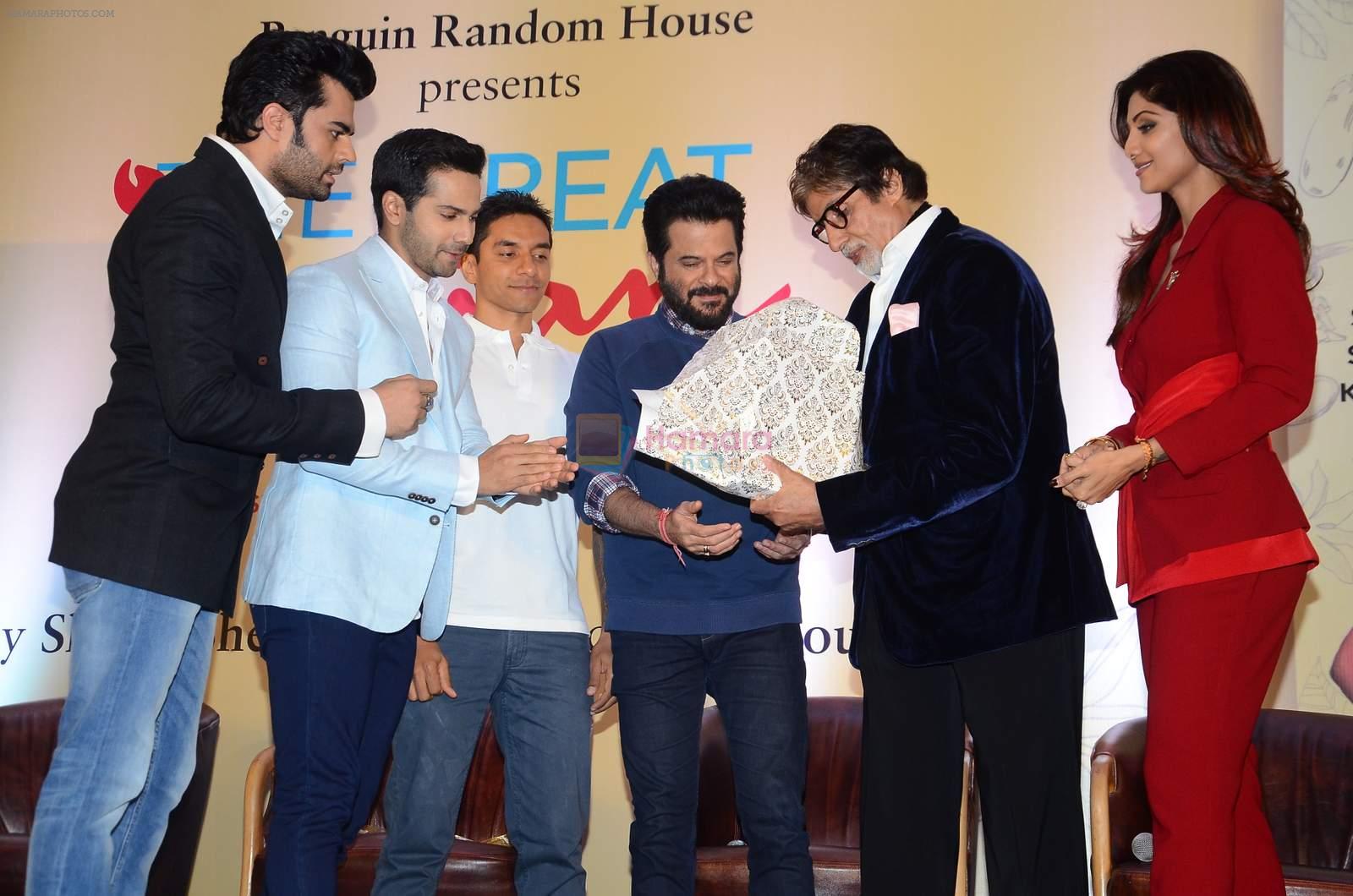 Anil Kapoor, Shilpa Shetty, Amitabh Bachchan, Varun Dhawan, Manish Paul at Shilpa Shetty's book launch on 19th Nov 2015