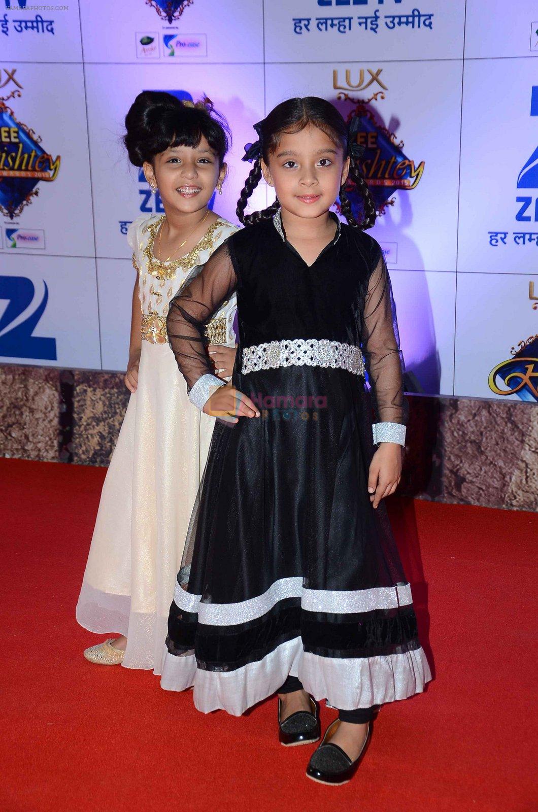 at Zee Rishtey Awards in Mumbai on 21st Nov 2015 / Zee Rishtey Awards ...