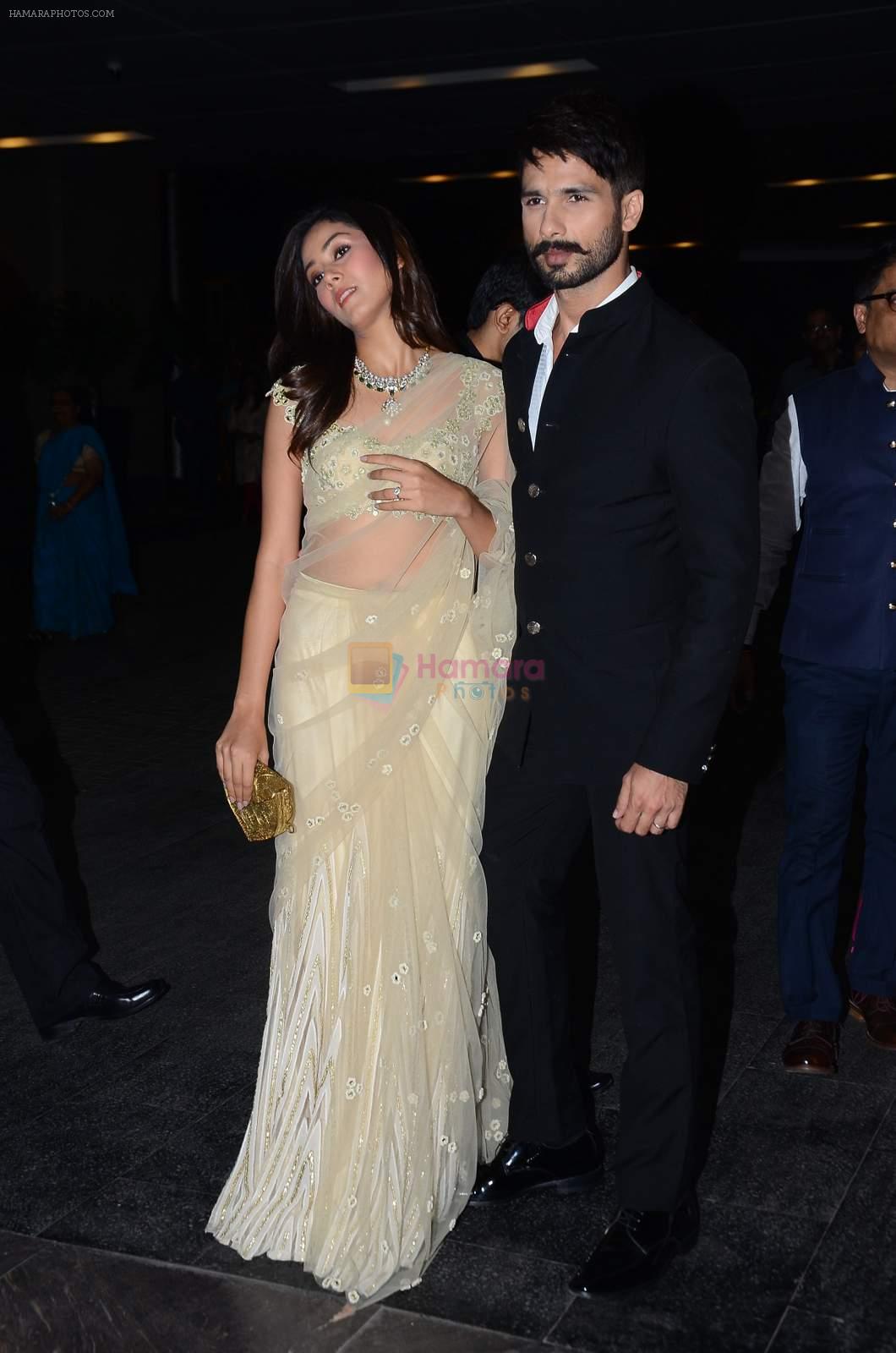 Shahid Kapoor, Mira Rajput at Masaba's wedding reception on 22nd Nov 2015