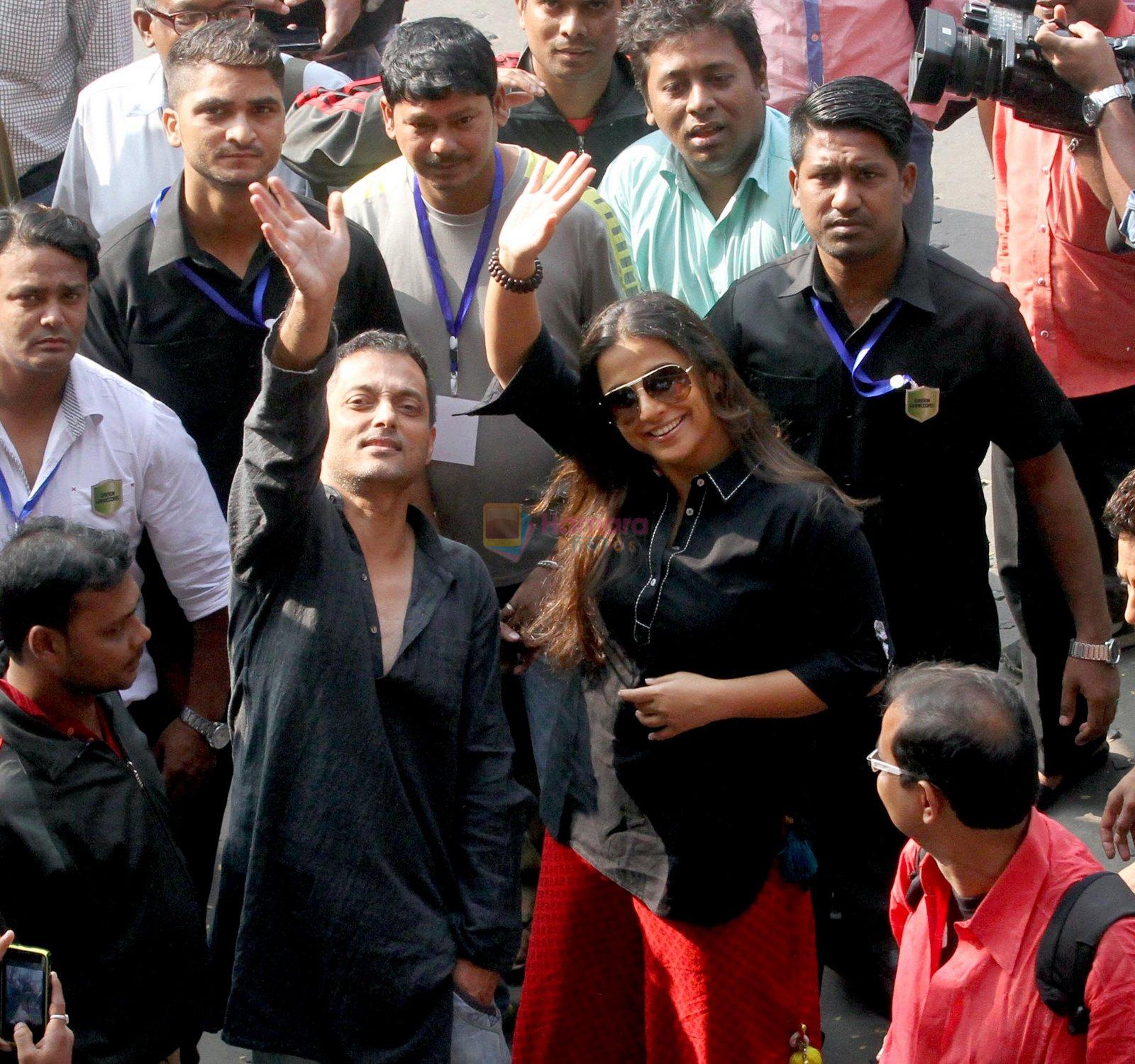 Vidya Balan on loction in Kolkata on 24th Nov 2015