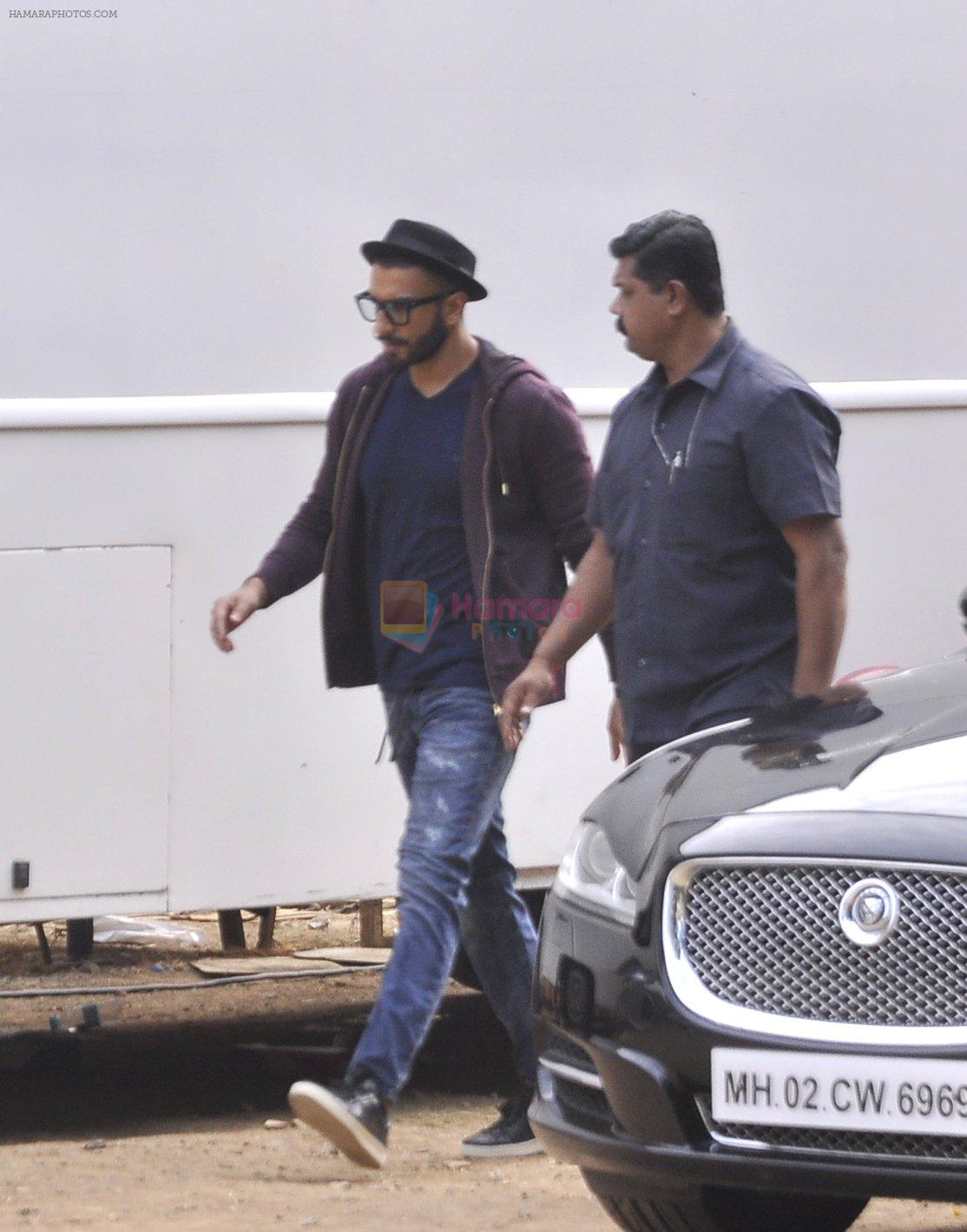 Ranveer Singh snapped at Rambo Circus as he was there for a photo shoot for a magazine on 24th Nov 2015