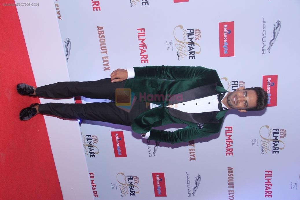 Upen Patel at the Absolut Elyx Filmfare Glamour & Style Awards 2015 on 30th Nov 2015