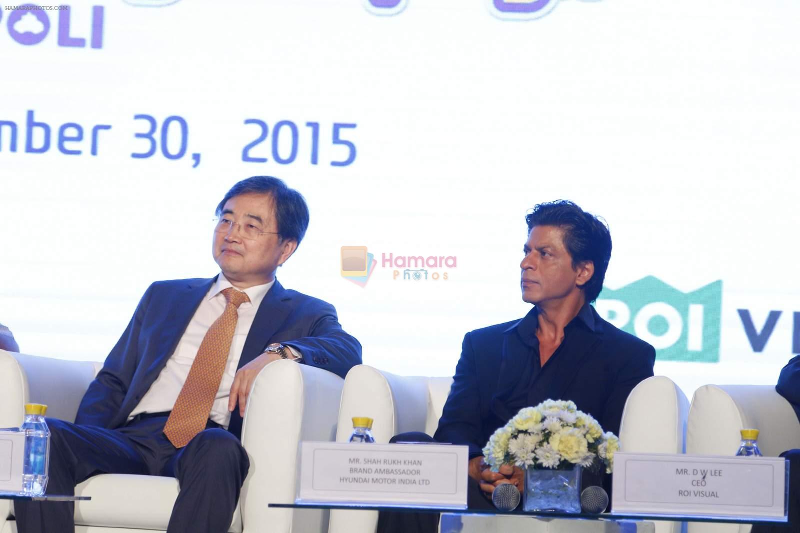 Shahrukh Khan at Hyundai safety week event in Delhi on 1st Dec 2015