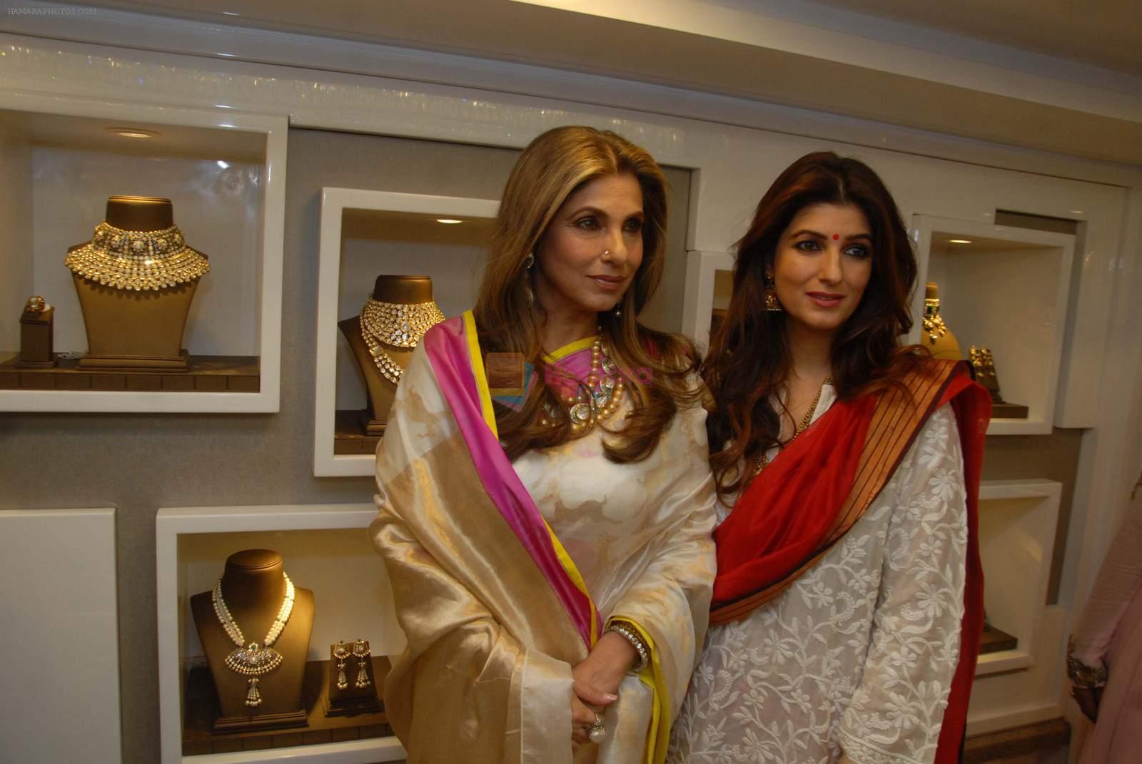 Dimple Kapadia, Twinkle Khanna inaugurates RANKA jewelllers 10th showroom at Baner , Pune on 3rd Dec 2015