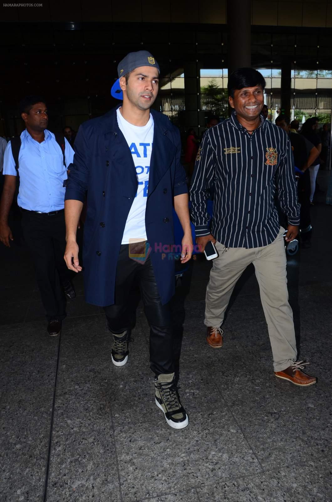 Varun Dhawan with Dilwale team returns from London on 2nd Dec 2015