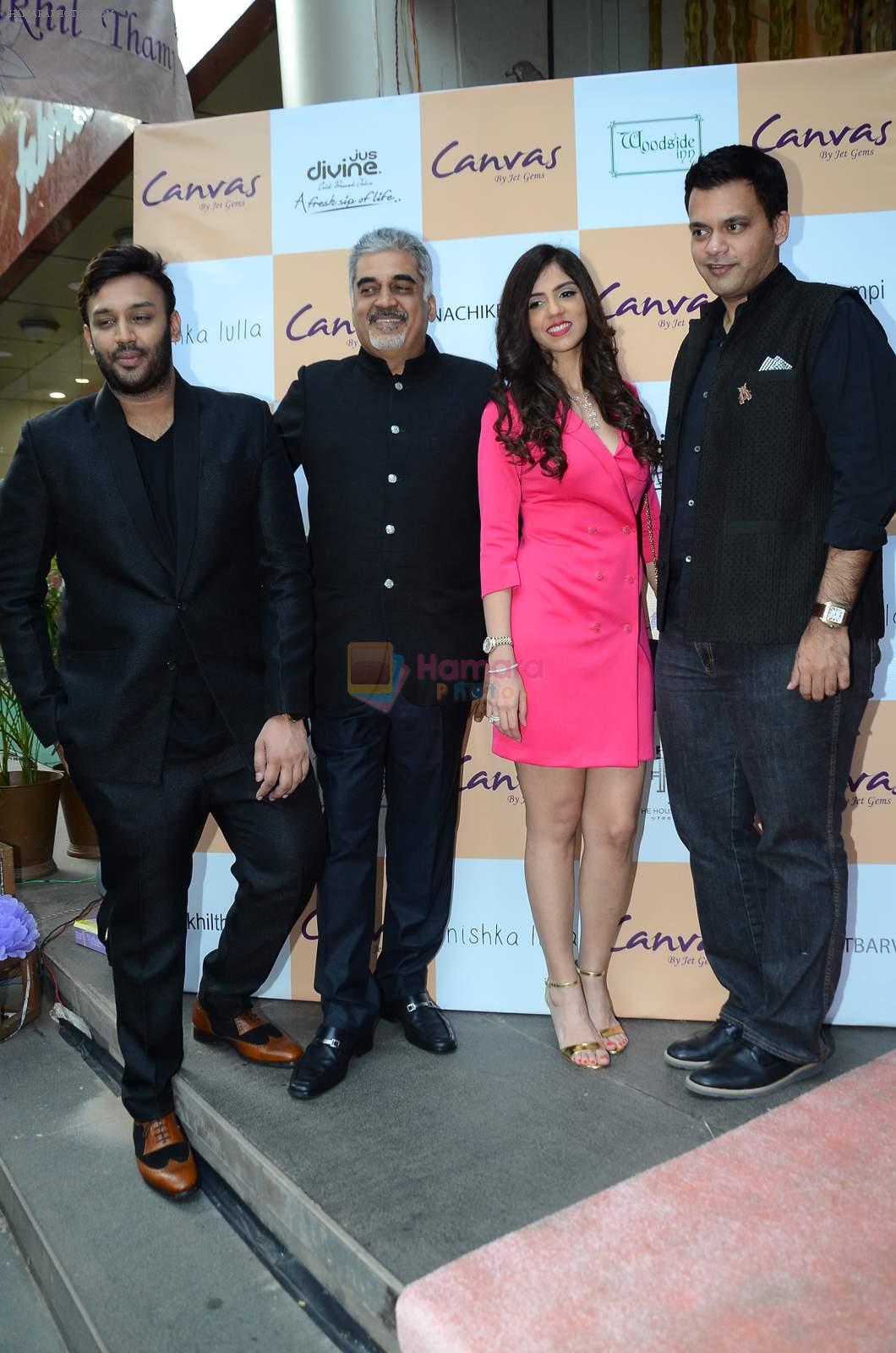 Akshay Oberoi, Nishka Lulla, Nachiket barve at Canvas by Jet Gems launch on 3rd Dec 2015
