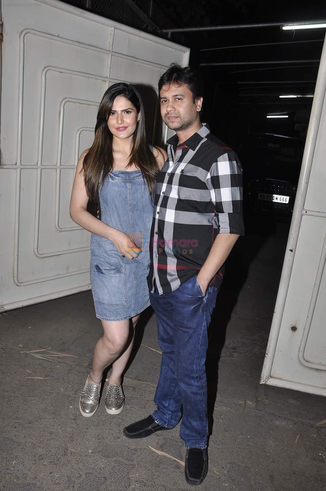 Zarine Khan's screening for Hate Story 3 on 4th Dec 2015
