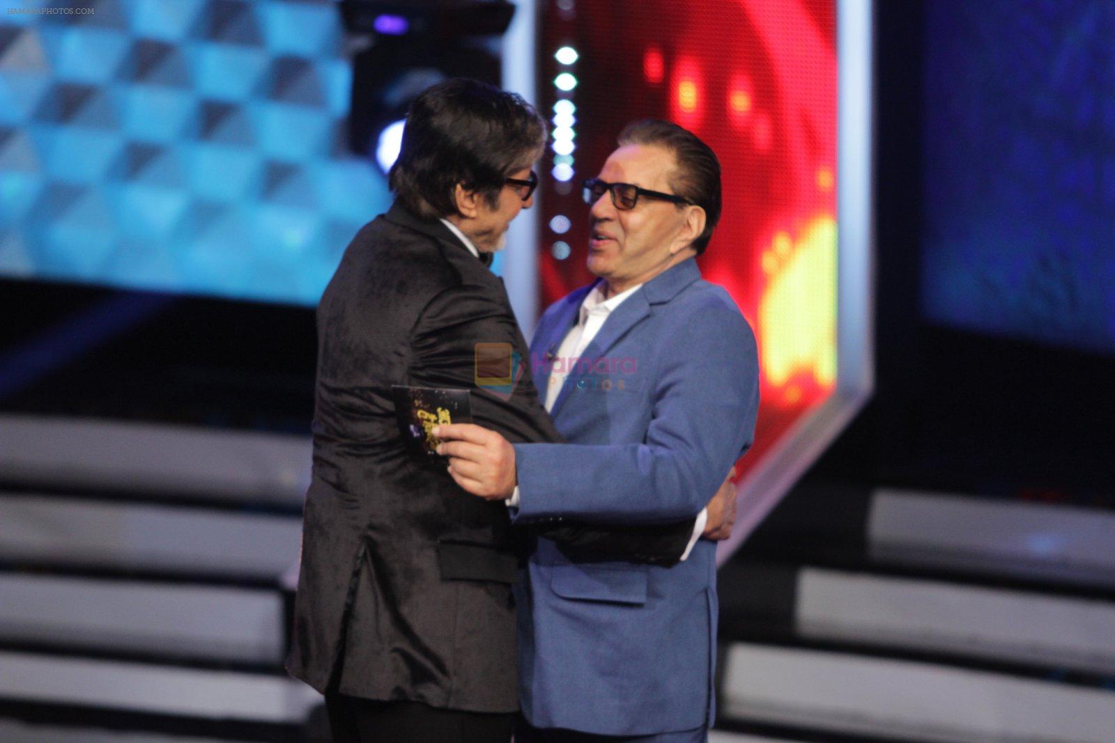 Amitabh Bachchan, Dharmendra at Big B's show integration with Ghayal returns on 4th Dec 2015