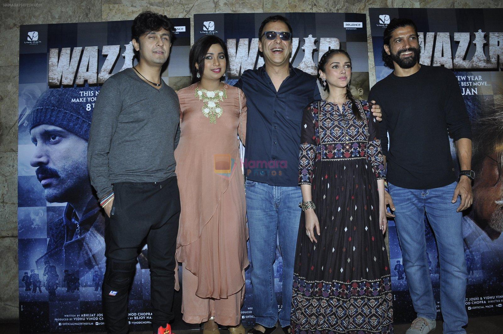 Aditi Rao Hydari, Farhan Akhtar, Shreya Ghoshal, Sonu Nigam, Vidhu Vinod Chopra at Wazir film promotions on 4th Dec 2015