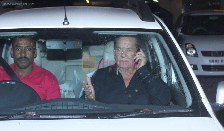 Salim KHan snapped at Salman's Residence in galaxy on 10th Dec 2015