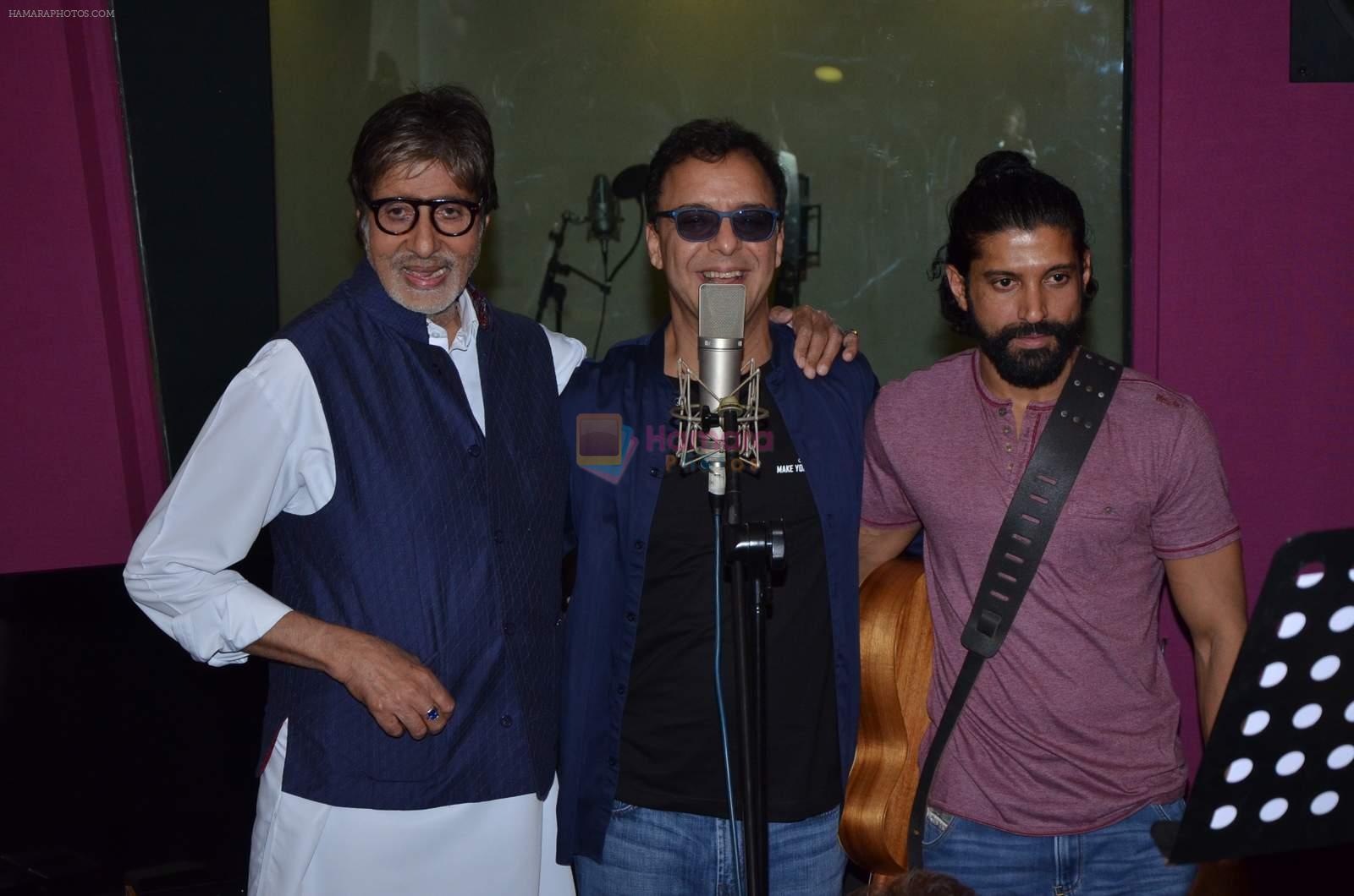 Farhan Akhtar, Amitabh Bachchan, Vidhu Vinod Chopra at the recording on 13th Dec 2015