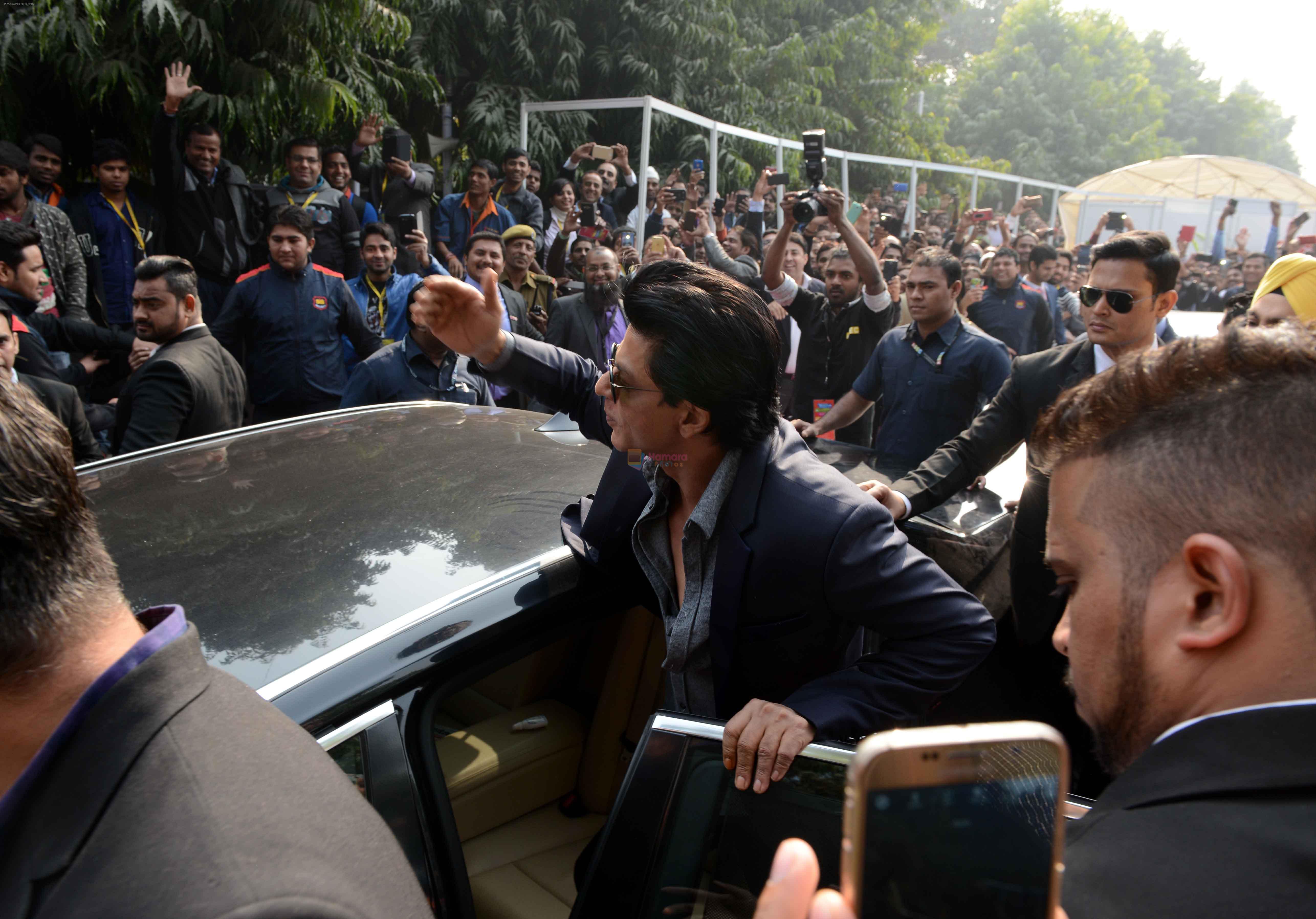 Shahrukh Khan during the Unveil of Exhibition of Asia's Largest Building Materials architecture and design Exhibitiona at Pragati Maidan in New Delhi on 17th Dec 2015