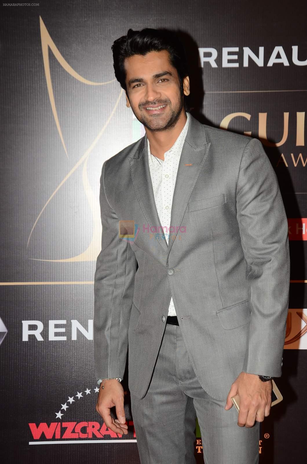 Arjan Bajwa at Producer's Guild Awards on 22nd Dec 2015