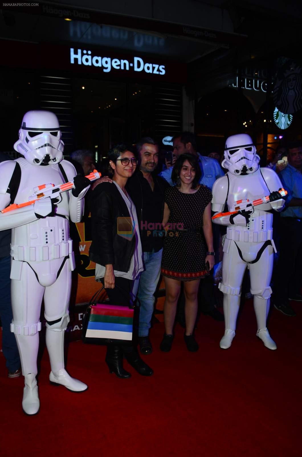 Aamir Khan, Kiran Rao at Star Wars premiere on 23rd Dec 2015