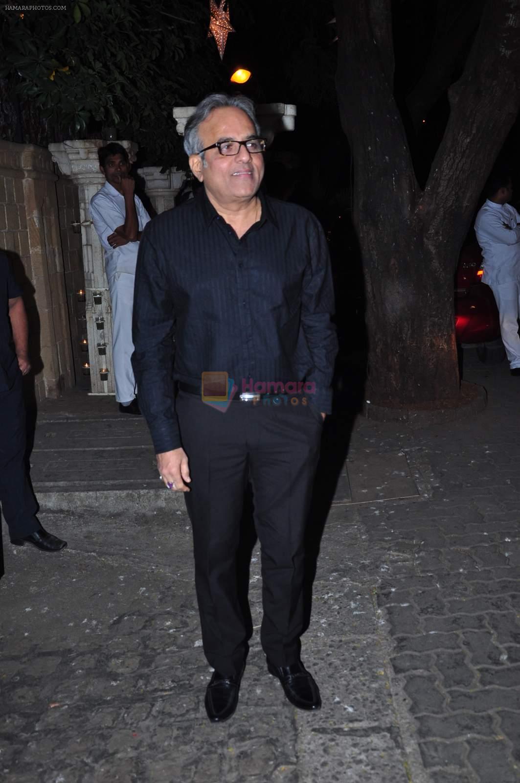 at Anil kapoor's bday bash on 23rd Dec 2015