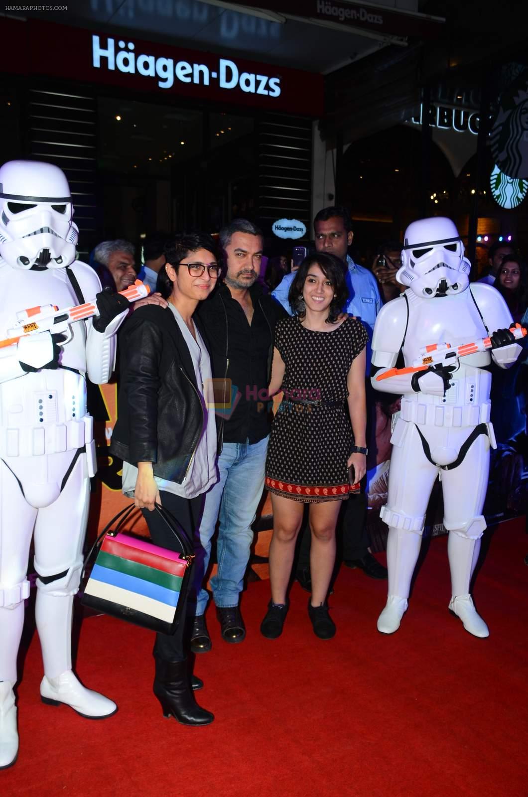 Aamir Khan, Kiran Rao at Star Wars premiere on 23rd Dec 2015