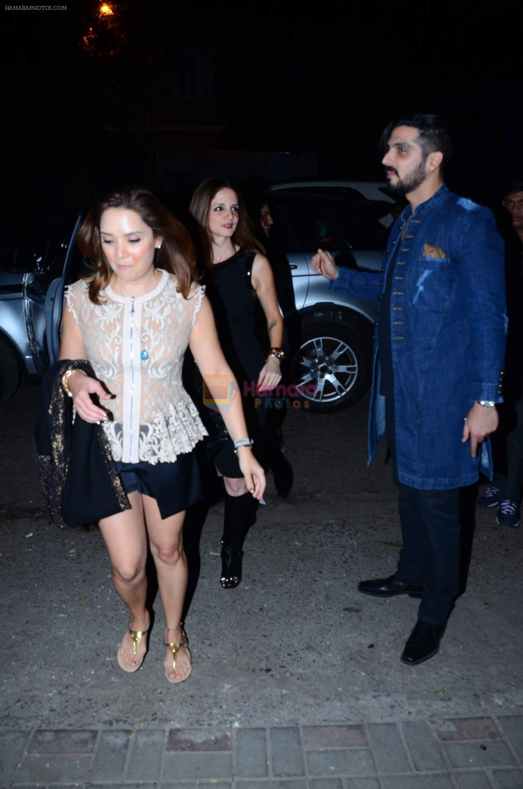 Suzanne Khan at Jackky Bhagnani's bday bash on 24th Dec 2015