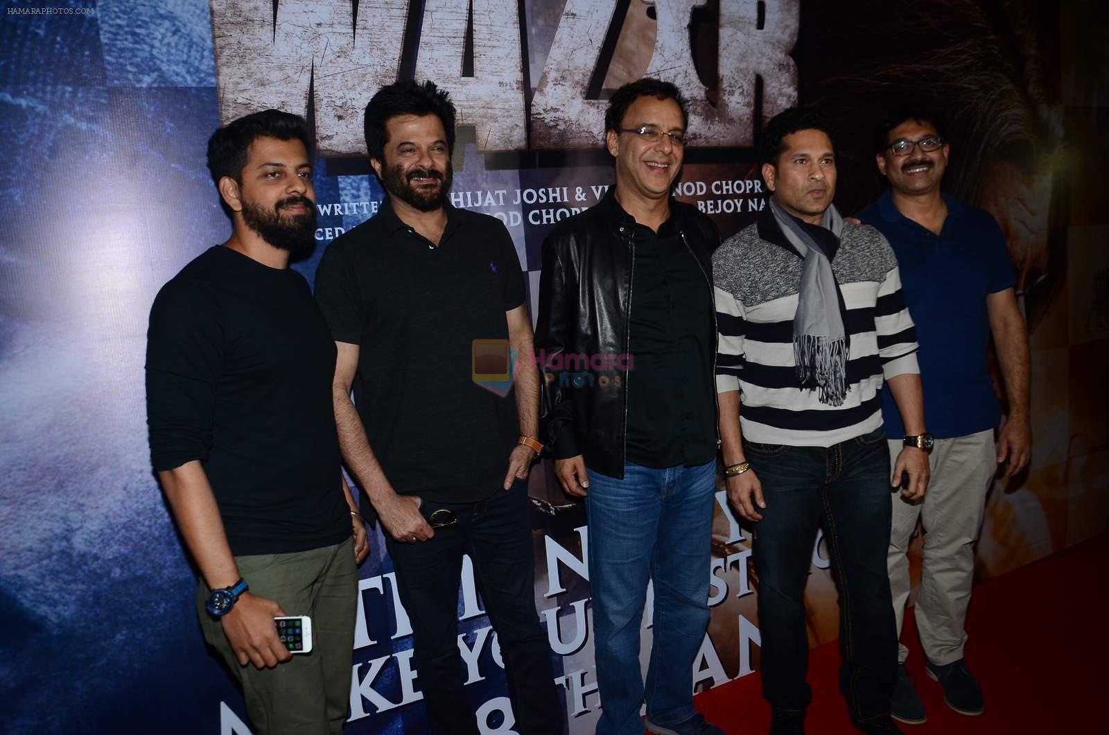 Sachin Tendulkar, Anil Kapoor, Vidhu Vinod Chopra, Bejoy Nambiar at Wazir screening in Mumbai on 6th Jan 2016