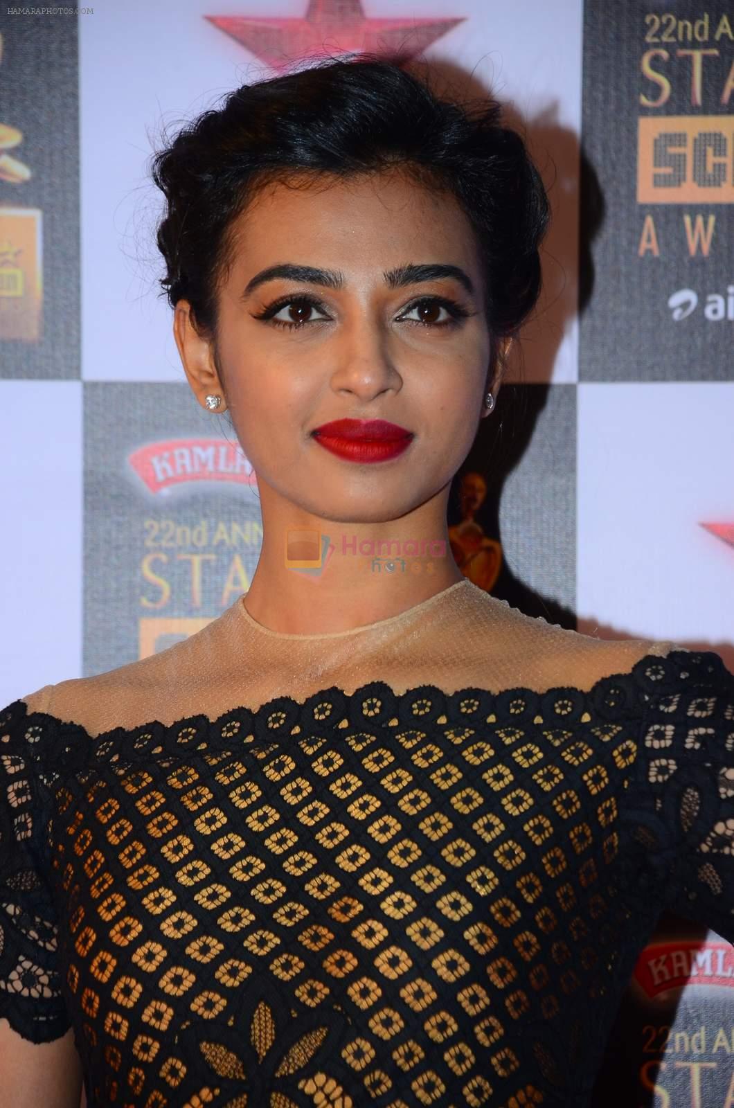 Radhika Apte at Star Screen Awards Red Carpet on 8th Jan 2016