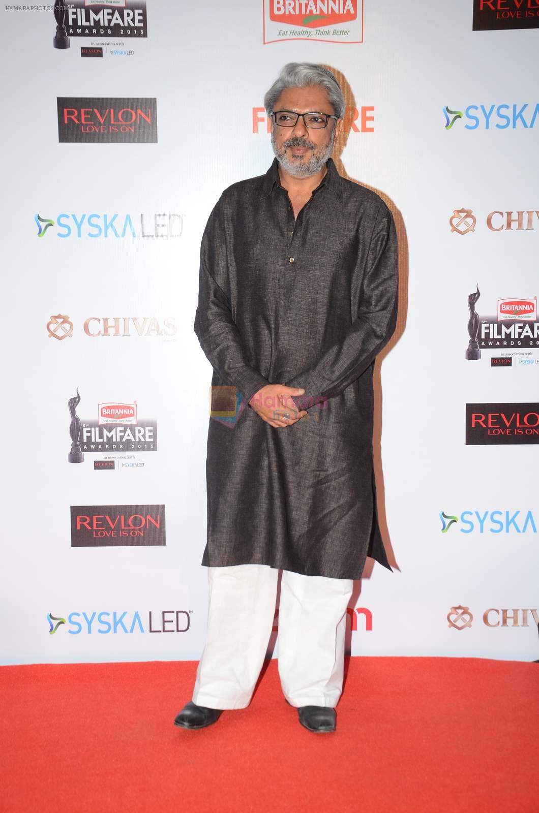 Sanjay Leela Bhansali at Filmfare Nominations red carpet on 9th Jan 2016