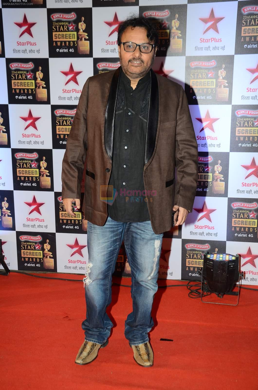 Anil Sharma at Star Screen Awards Red Carpet on 8th Jan 2016