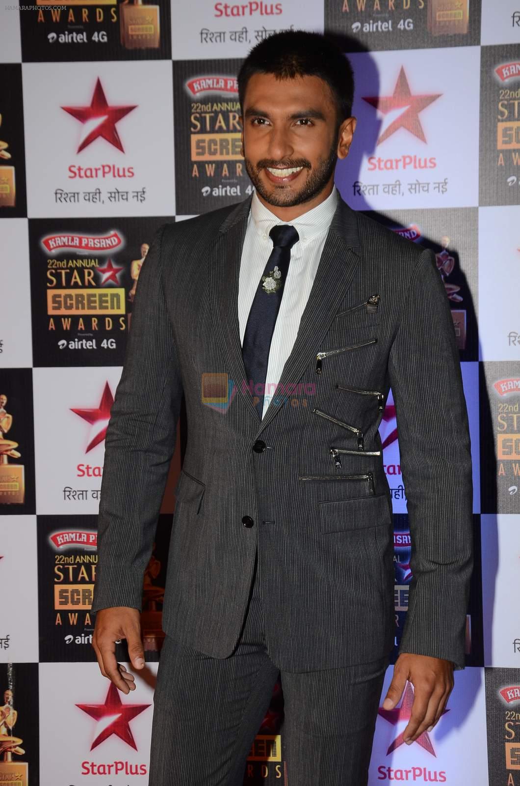 Ranveer Singh at Star Screen Awards Red Carpet on 8th Jan 2016