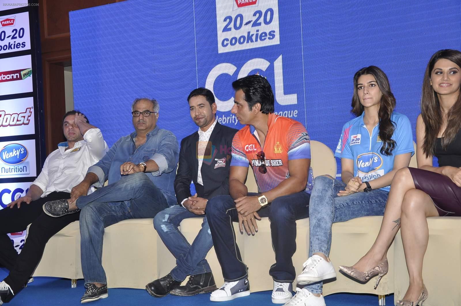 Sonu Sood at CCL 6 launch in Mumbai on 11th Jan 2016