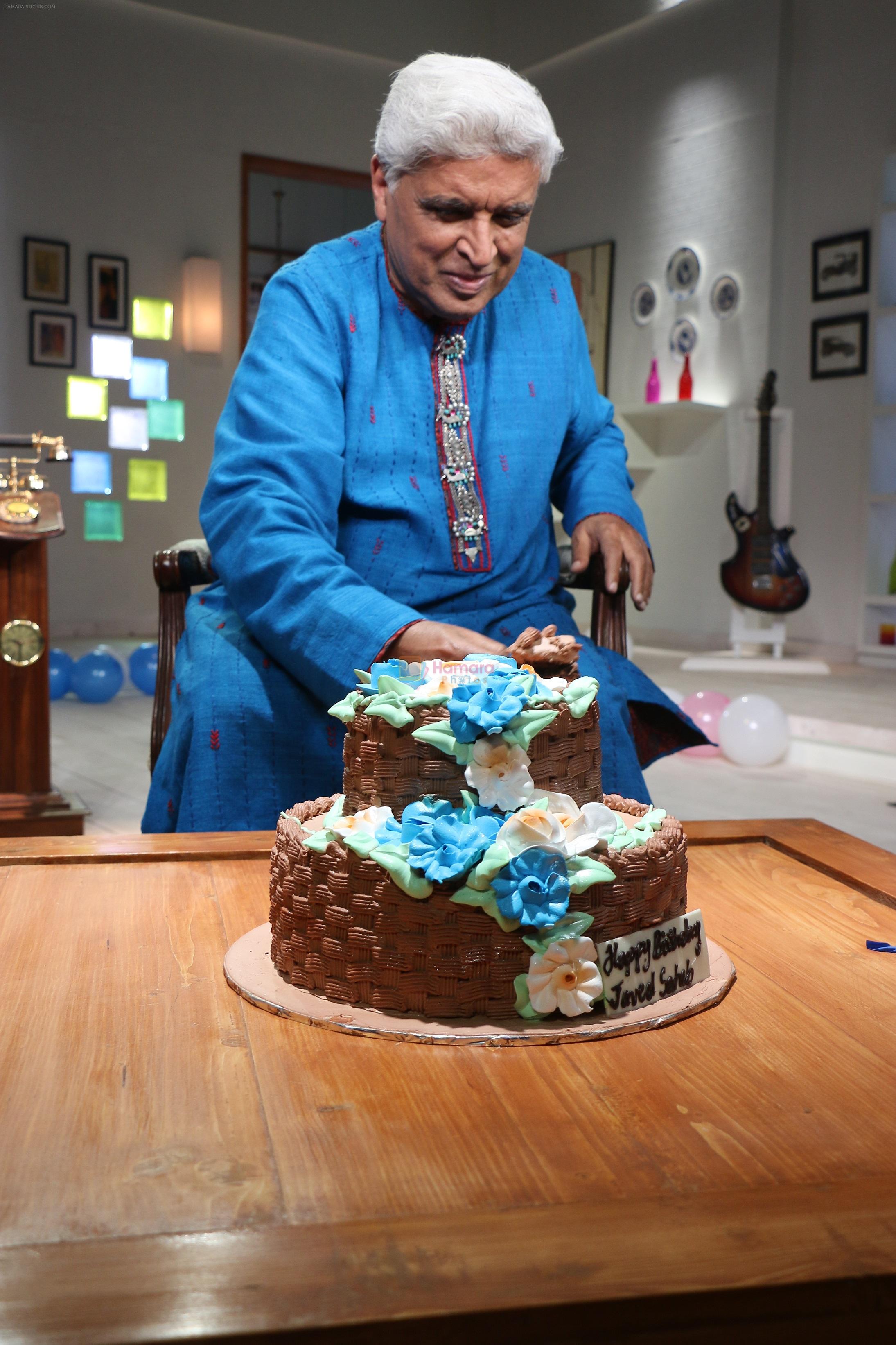 Javed Akthar Celebrated 71st birthday on the sets of Zee Classic's Golden Years 1