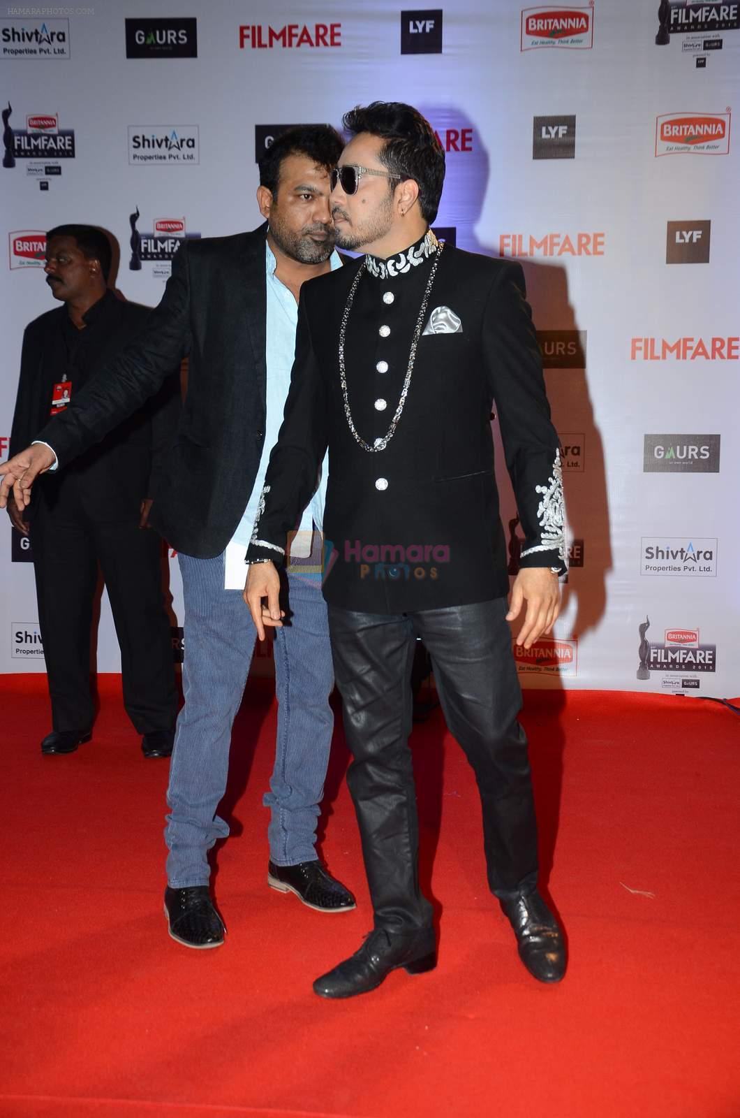 Mika Singh at Filmfare Awards 2016 on 15th Jan 2016