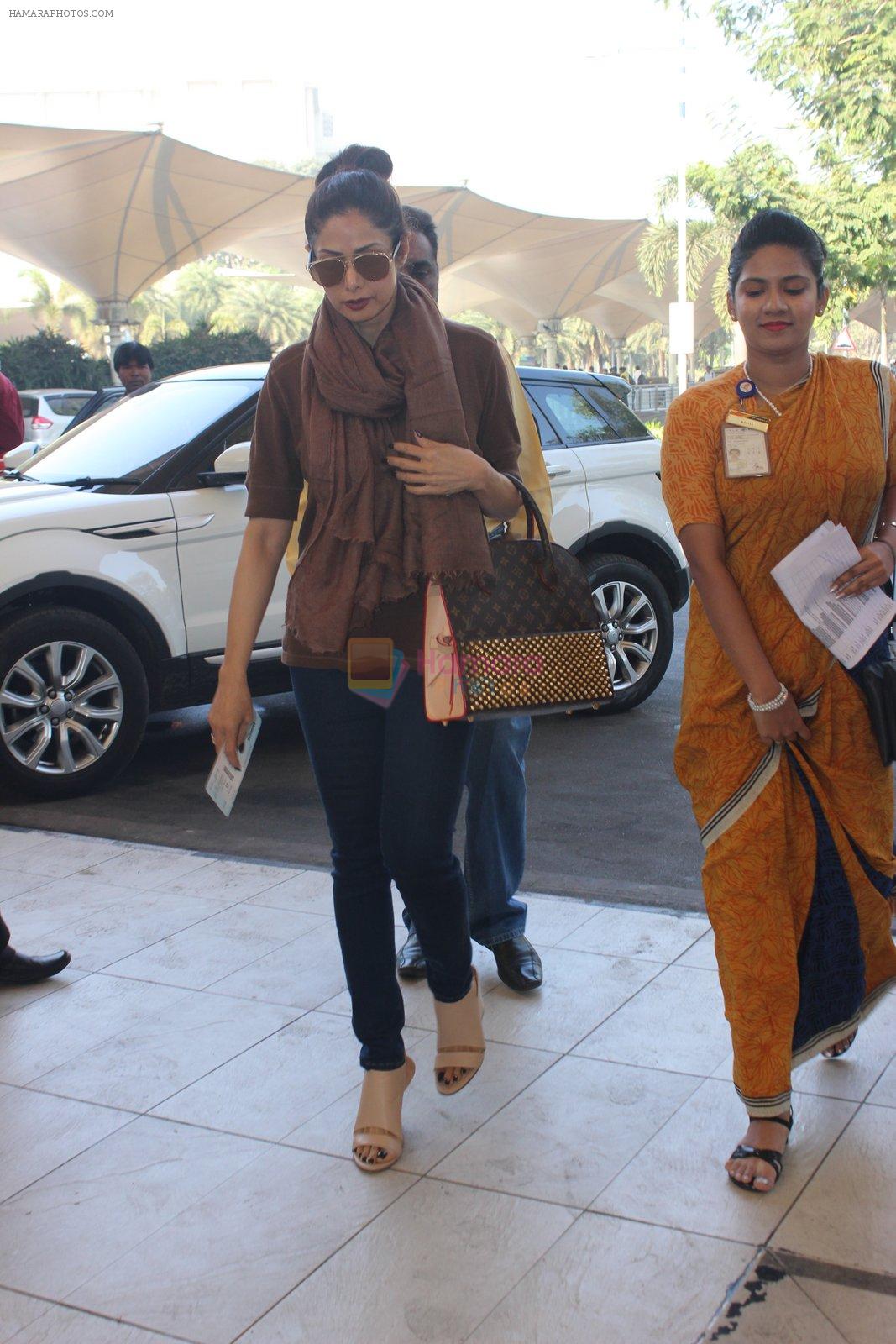 Sridevi snapped at airport on 1st Feb 2016