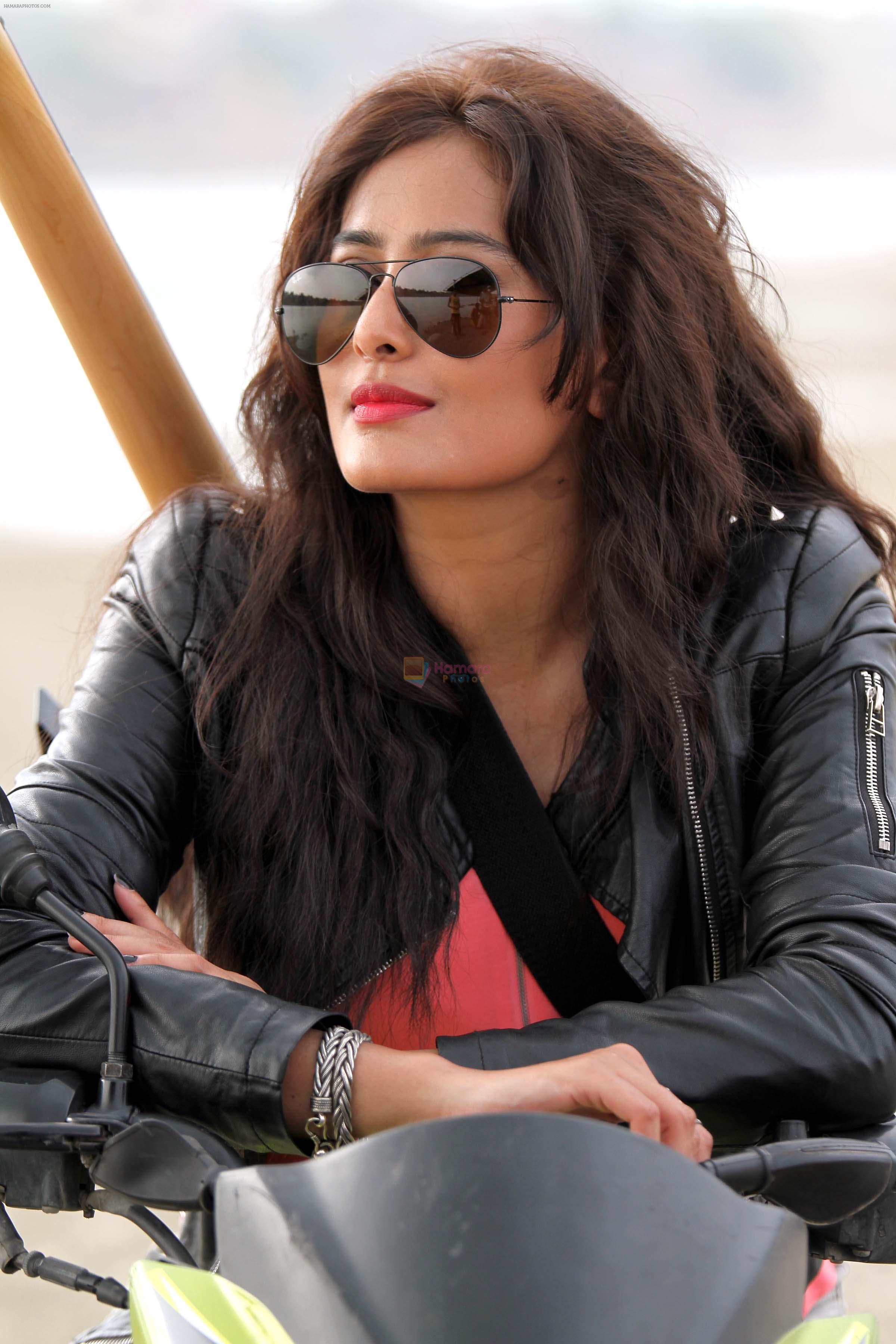 nidhi subaiah in the still from movie Direct Ishq