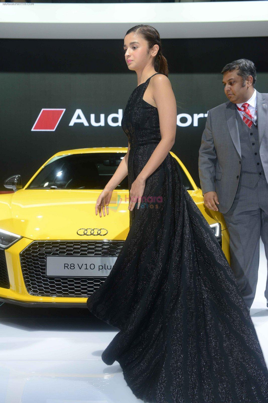 Alia Bhatt unveil the new Audi R8 at Auto Expo 2016 on 3rd Feb 2016