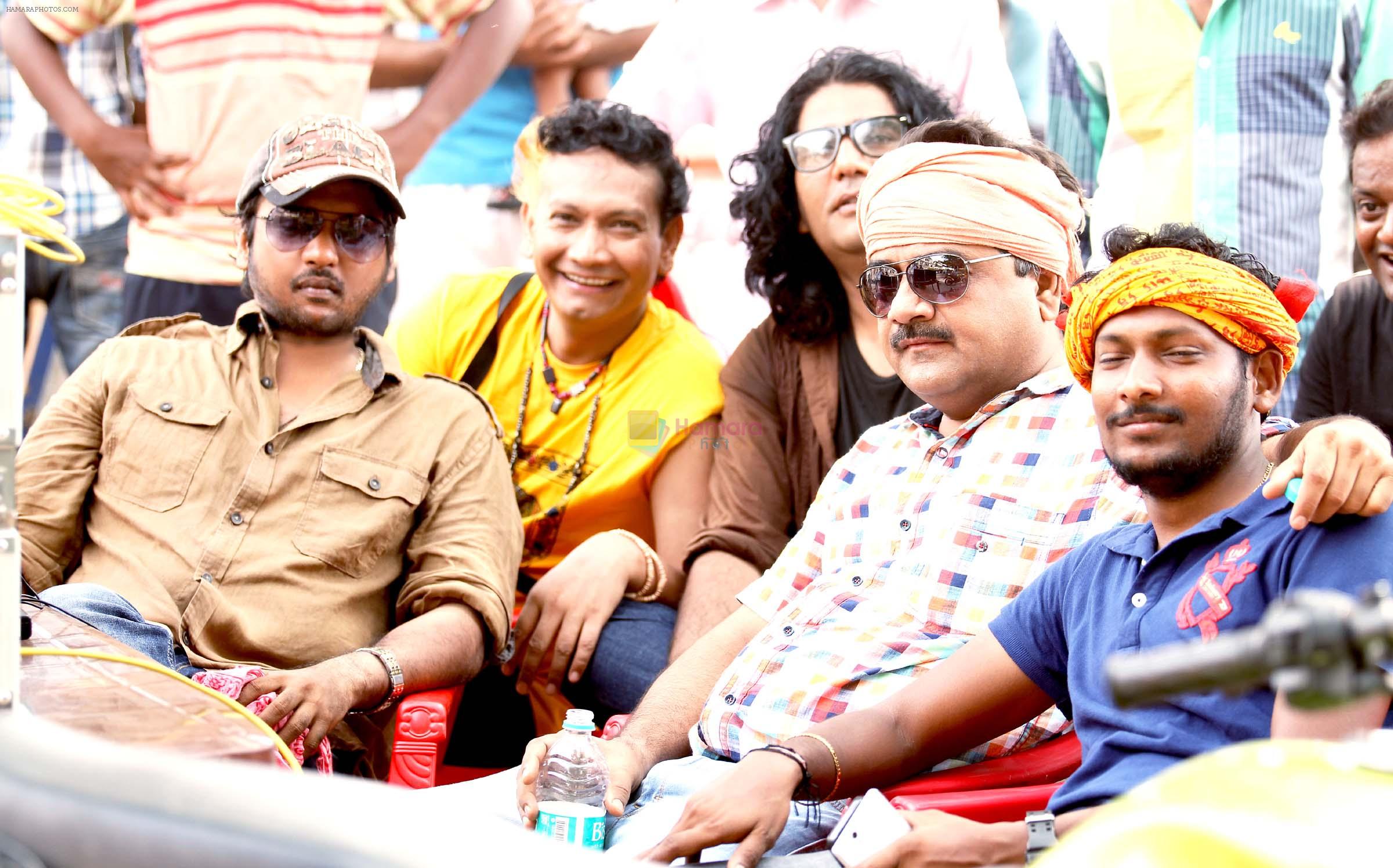 rajiv ruia,a m turaz & pradeep sharma in the still from movie Direct Ishq