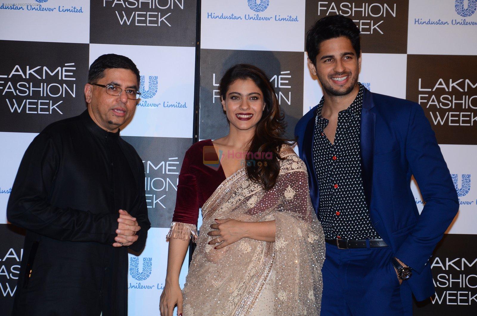 Kajol, Sidharth Malhotra at Lakme fashion week press meet on 4th Feb 2016