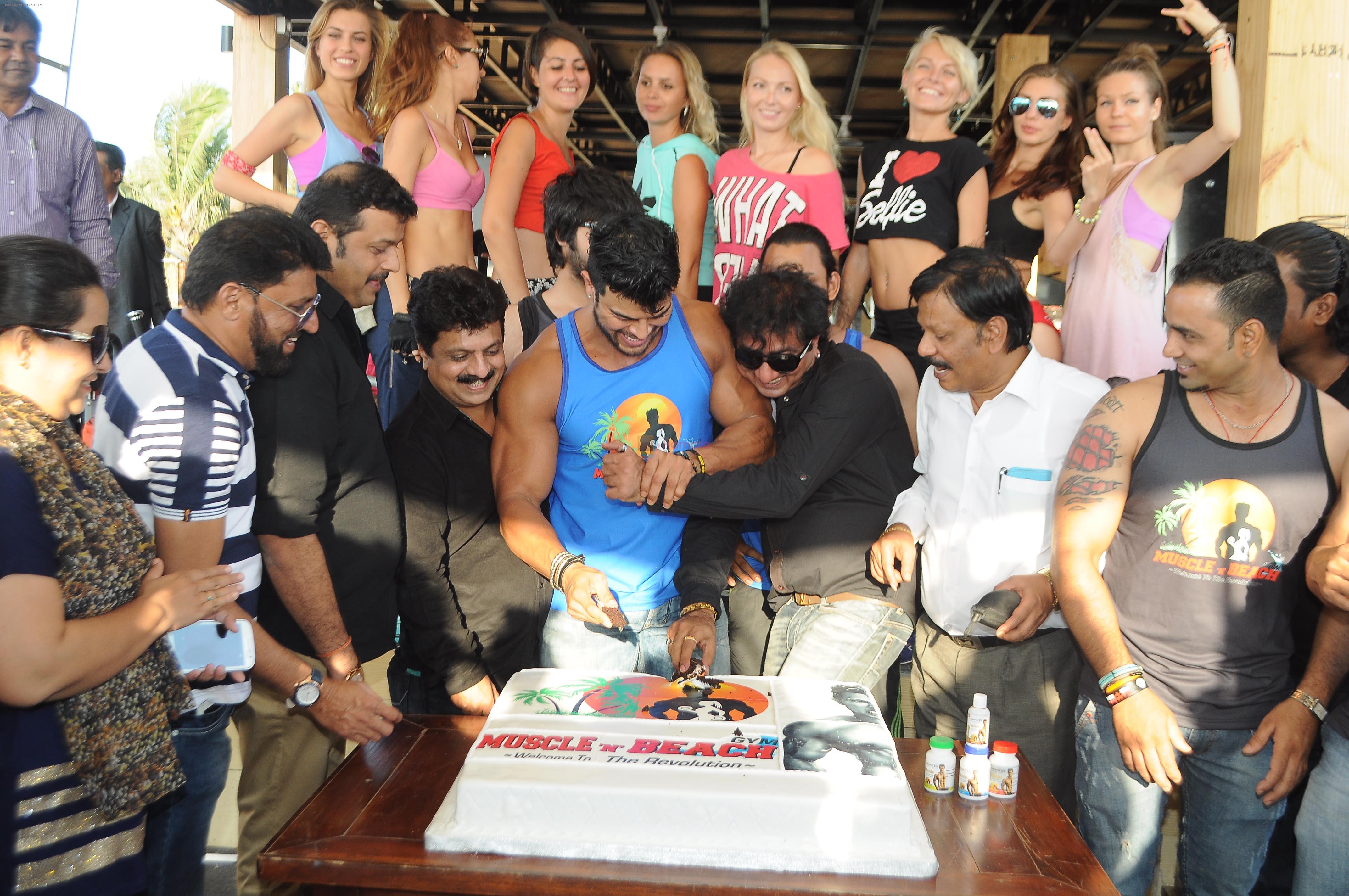 Sahil Khan launches his MUSCLE BEACH Gym in Baga Beach Goa on 12th Feb ...