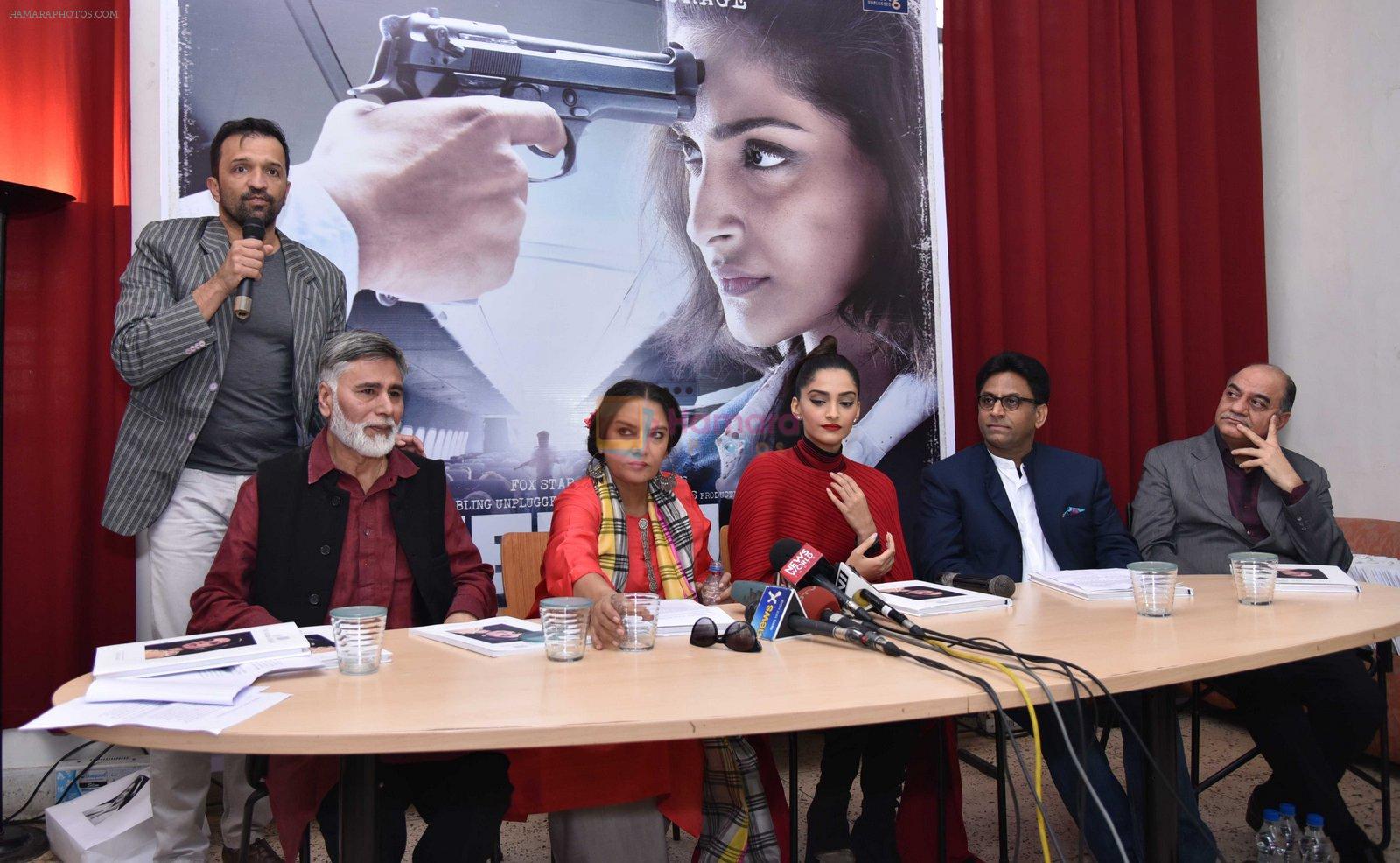 Sonam Kapoor, Shabana Azmi promotes Neerja in Delhi on 15th Feb 2016