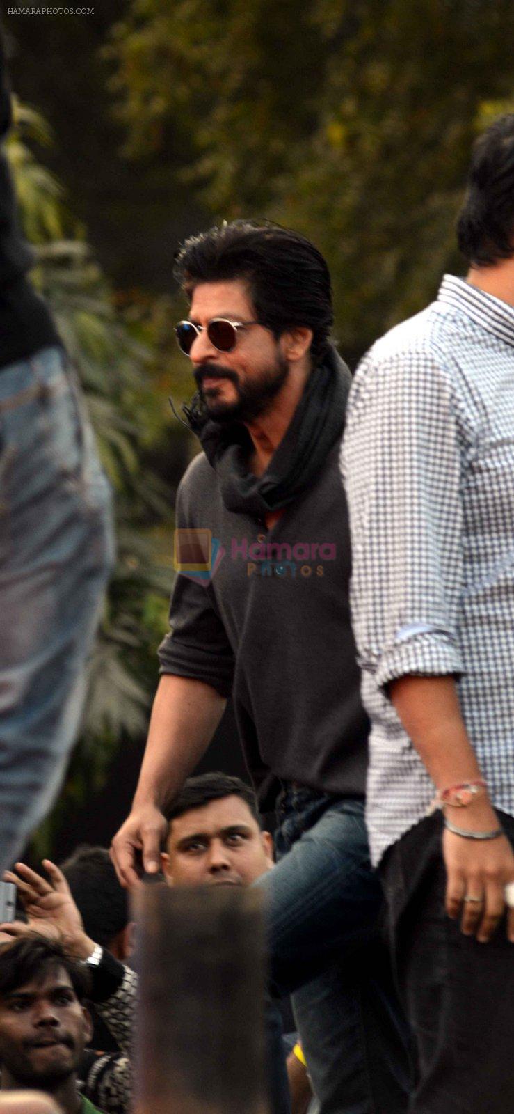 Shahrukh Khan at Delhi College to get the graduation Certificate on 16th Feb 2016