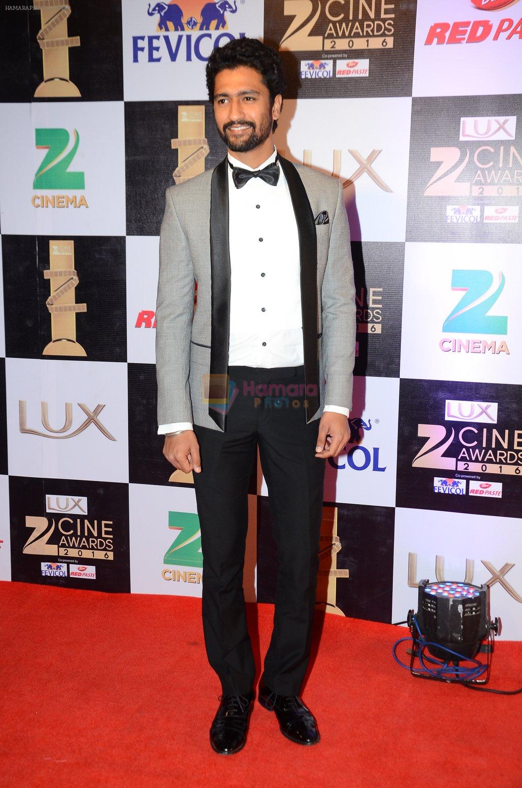 Vicky Kaushal at zee cine awards 2016 on 20th Feb 2016