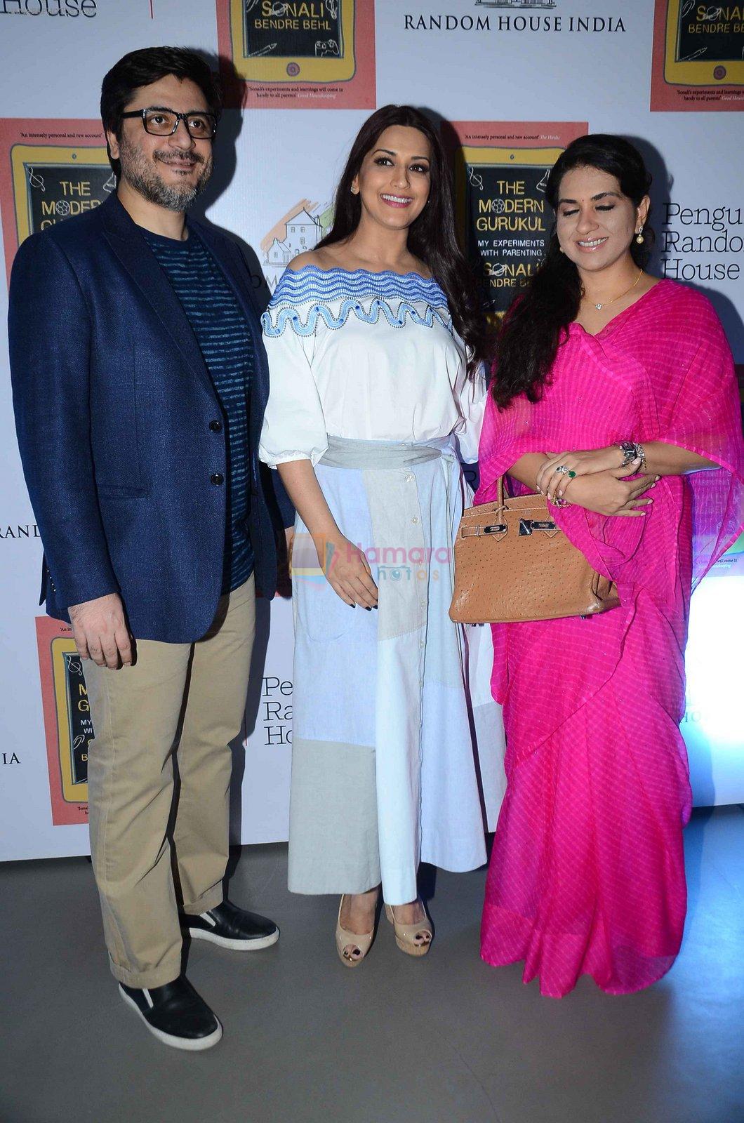 Shaina NC at Sonali Bendre's book launch on 3rd March 2016