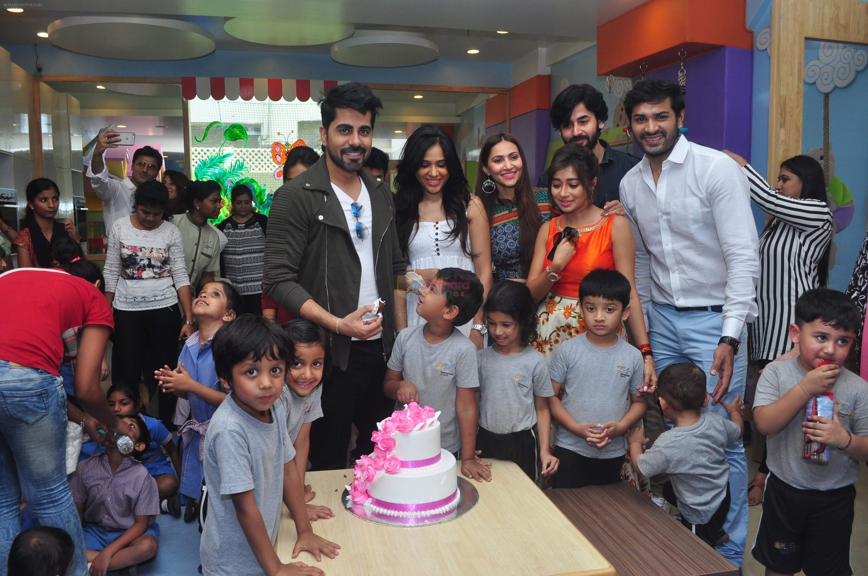 Shashank Vyas, Tina Dutta at a charity event on 3rd March 2016