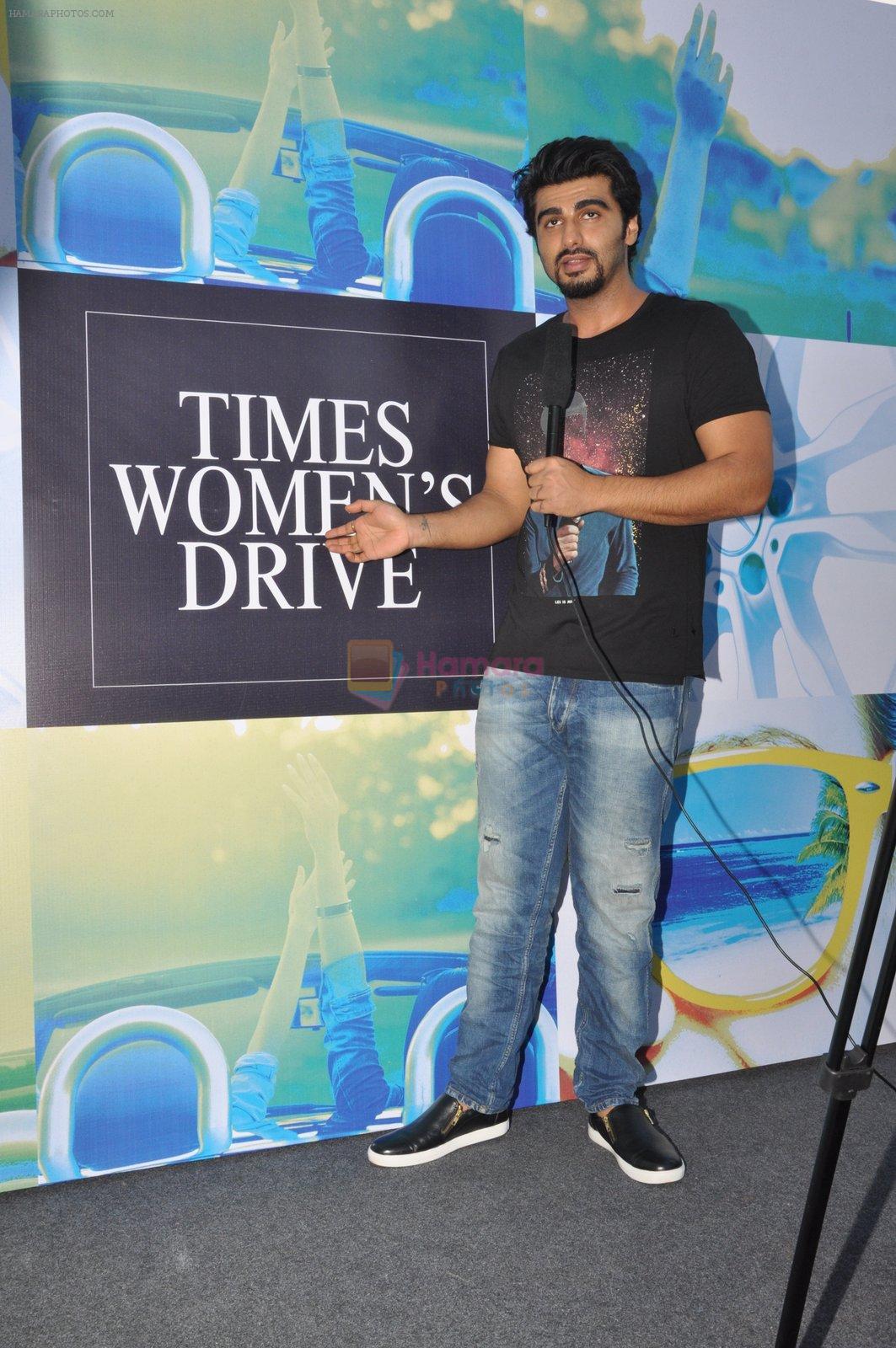 Arjun Kapoor flags off Times Women's drive on 5th March 2016