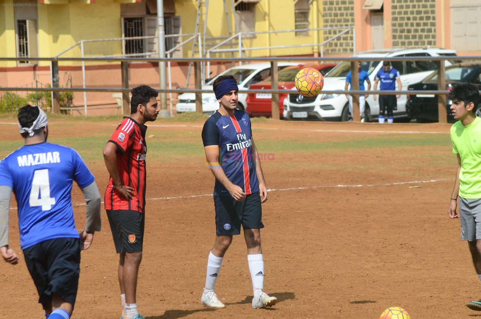Ranbir Kapoor at soccer match on 6th March 2016