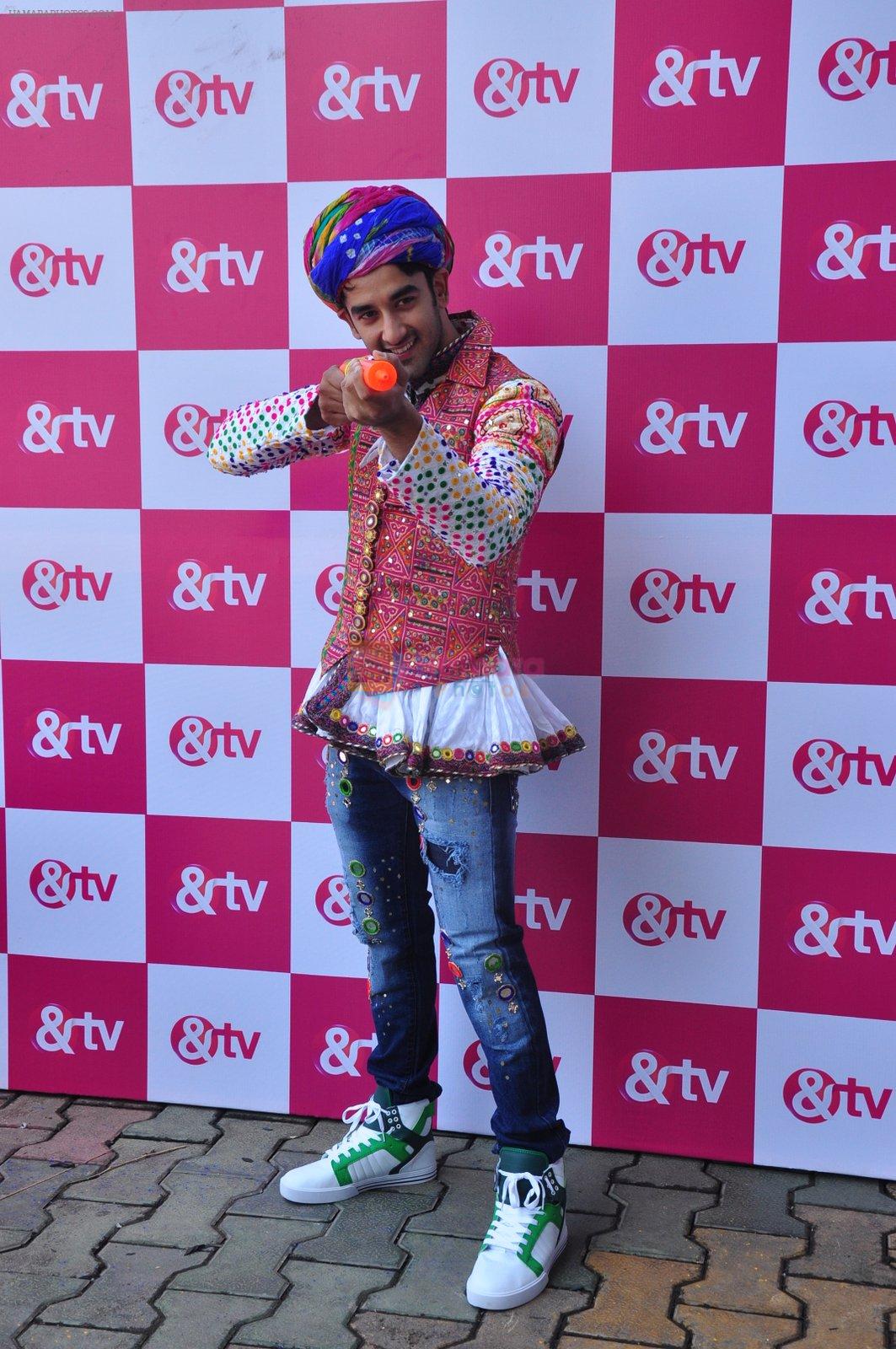 at & TV Holi shoot on 10th March 2016