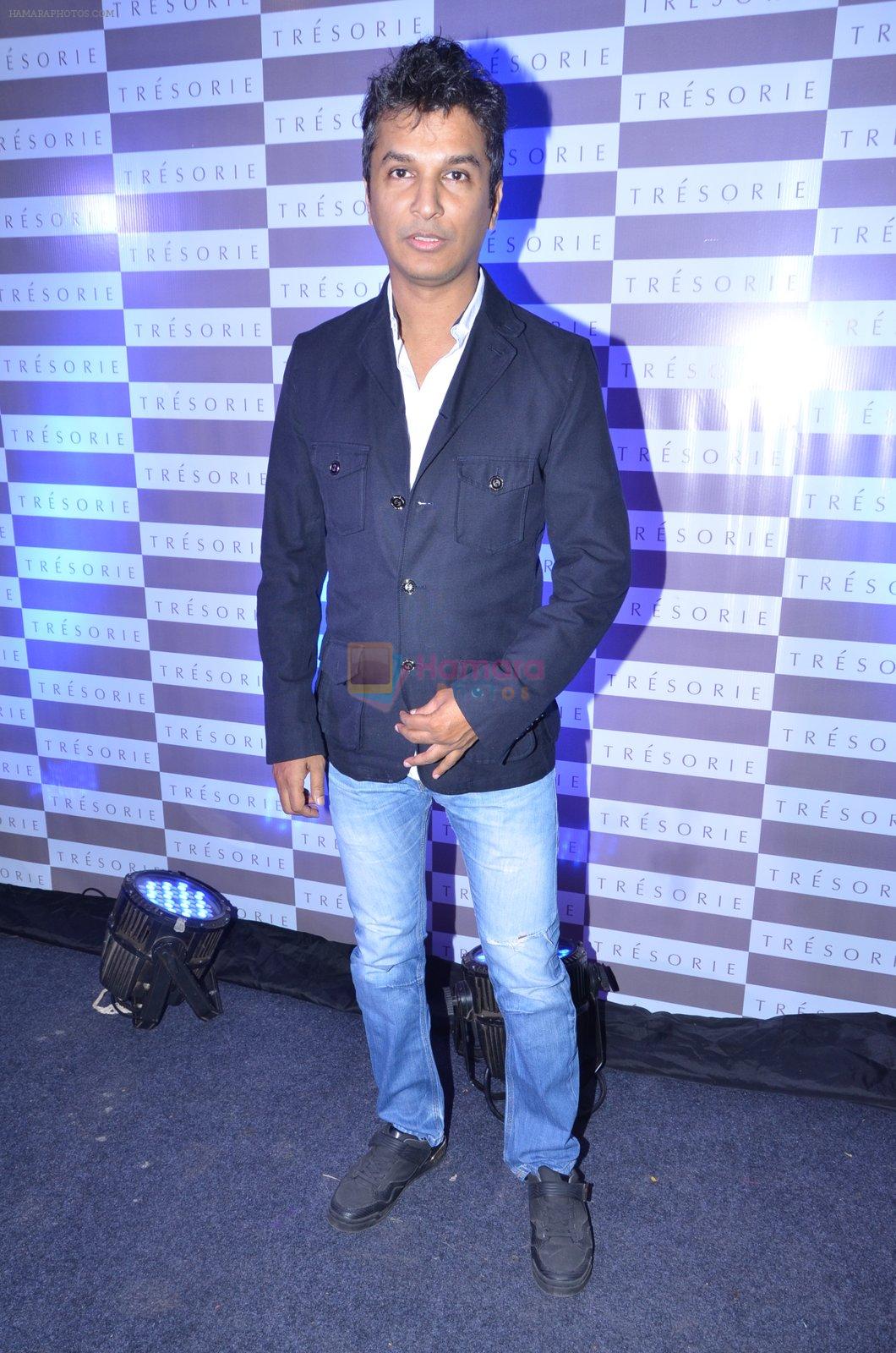 Vikram Phadnis at Tresorie store on 11th March 2016