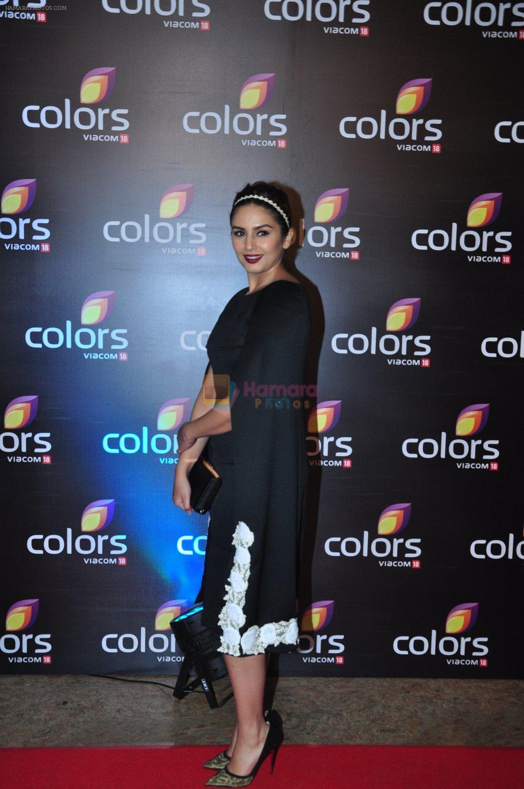 Huma Qureshi at Colors red carpet on 12th March 2016