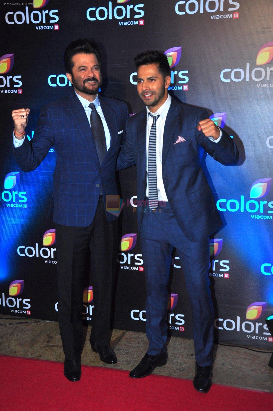 Anil, Varun Dhawan at Colors red carpet on 12th March 2016