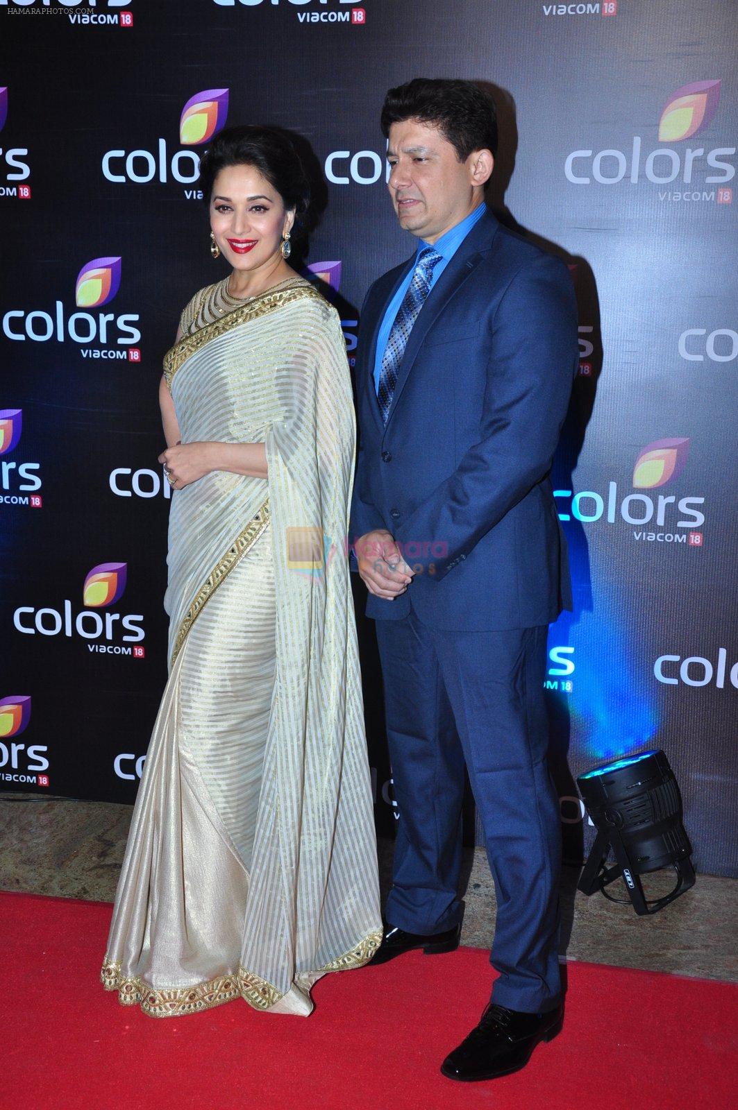 Madhuri Dixit at Colors red carpet on 12th March 2016