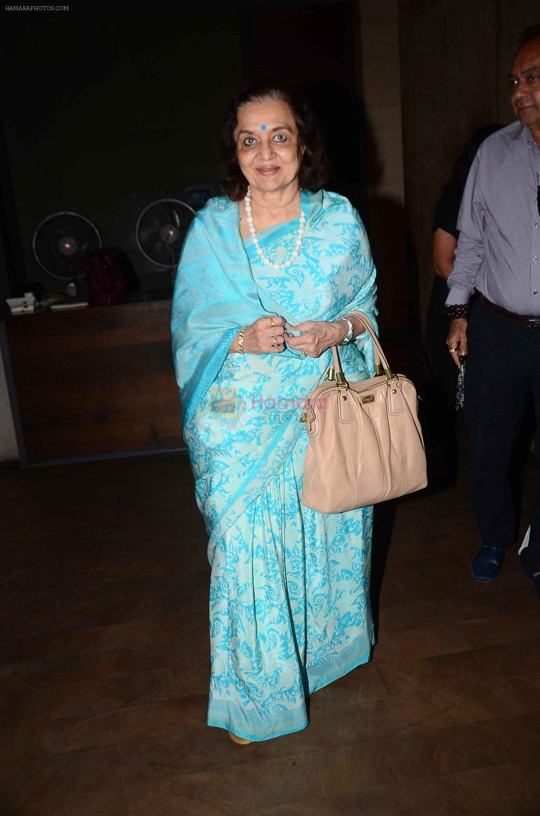 Asha Parekh at the sreening of Kapoor N Sons in Lightbox on 17th March 2016