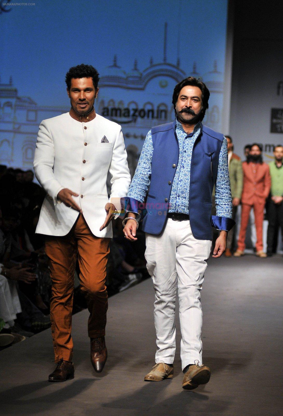 Randeep Hooda in Rohit Karma Show on day 3 of Amazon India fashion week on 18th March 2016