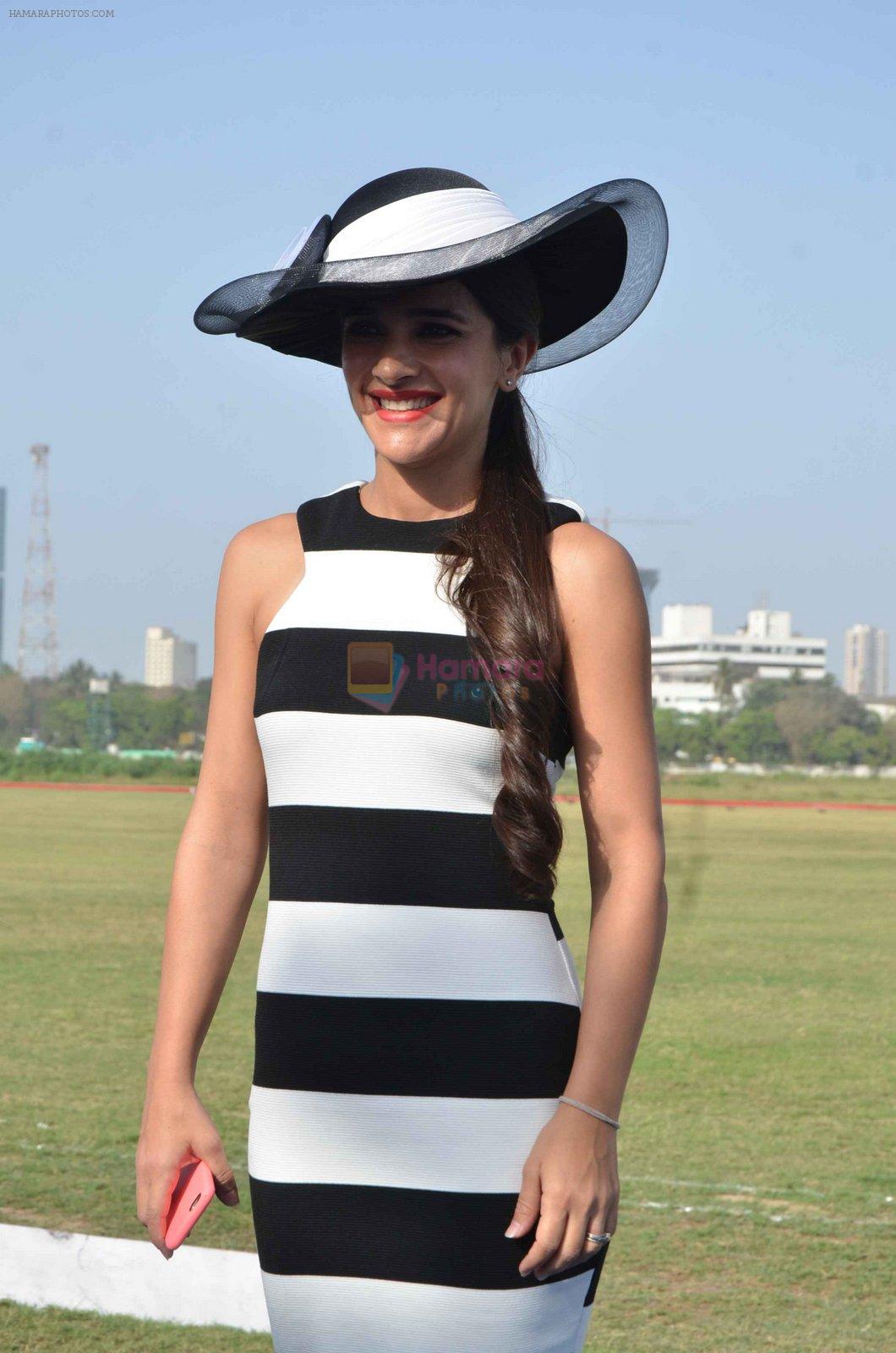 Tara Sharma at Yes Polo Cup on 19th March 2016